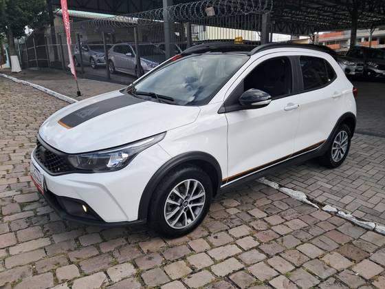 FIAT ARGO 1.3 FIREFLY FLEX TREKKING MANUAL